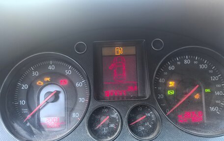 Volkswagen Passat B6, 2005 год, 320 000 рублей, 7 фотография