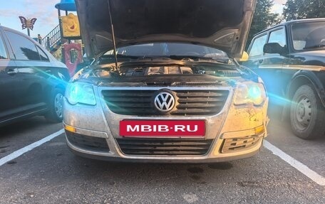 Volkswagen Passat B6, 2005 год, 320 000 рублей, 2 фотография