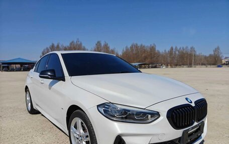 BMW 1 серия, 2023 год, 1 850 000 рублей, 3 фотография