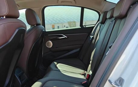 BMW 1 серия, 2023 год, 1 850 000 рублей, 17 фотография