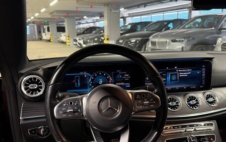 Mercedes-Benz E-Класс, 2019 год, 4 600 000 рублей, 4 фотография