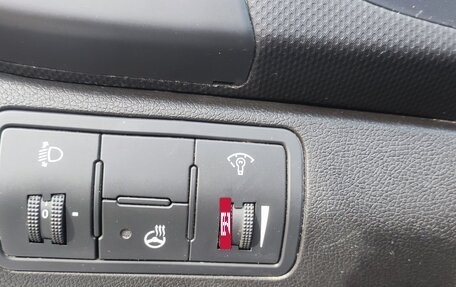 Hyundai Solaris II рестайлинг, 2015 год, 1 050 000 рублей, 6 фотография