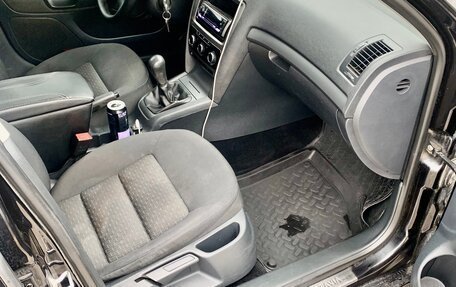 Skoda Octavia, 2012 год, 530 000 рублей, 15 фотография