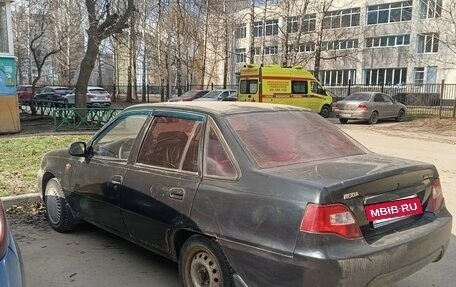 Daewoo Nexia I рестайлинг, 2012 год, 180 000 рублей, 4 фотография