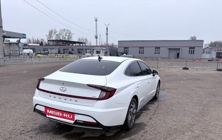 Hyundai Sonata VIII, 2020 год, 2 550 000 рублей, 2 фотография