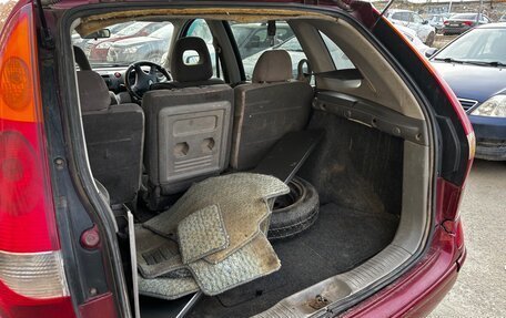 Nissan Almera Tino i, 2001 год, 195 000 рублей, 5 фотография