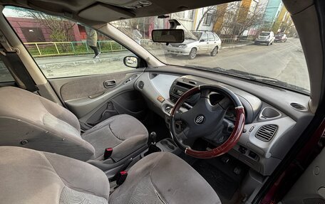 Nissan Almera Tino i, 2001 год, 195 000 рублей, 6 фотография