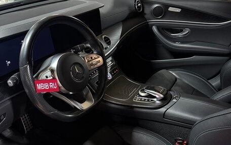 Mercedes-Benz E-Класс, 2020 год, 4 350 000 рублей, 5 фотография