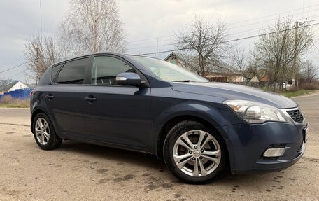 KIA cee'd I рестайлинг, 2010 год, 765 000 рублей, 3 фотография