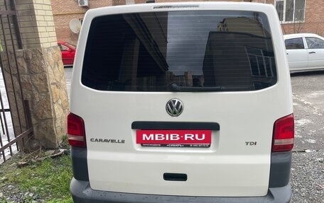 Volkswagen Caravelle T5, 2012 год, 1 550 000 рублей, 2 фотография