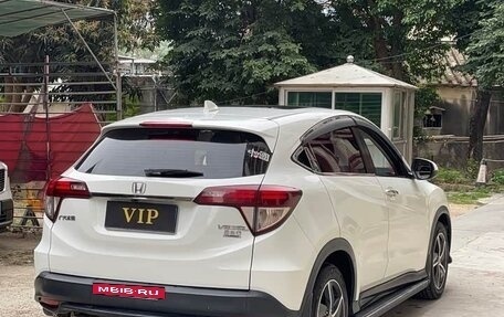 Honda Vezel, 2022 год, 1 495 000 рублей, 8 фотография