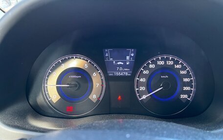 Hyundai Solaris II рестайлинг, 2012 год, 700 000 рублей, 8 фотография