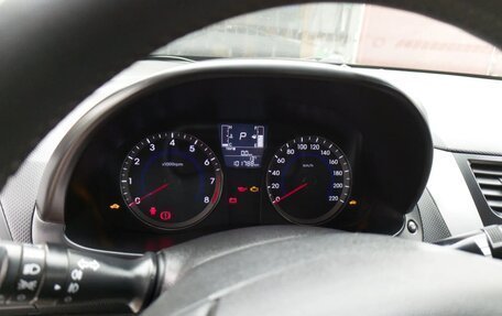 Hyundai Solaris II рестайлинг, 2015 год, 1 150 000 рублей, 10 фотография