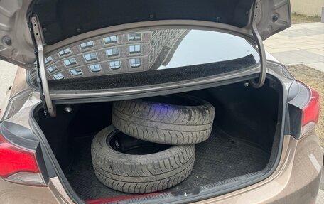 Hyundai Elantra V, 2014 год, 1 150 000 рублей, 22 фотография