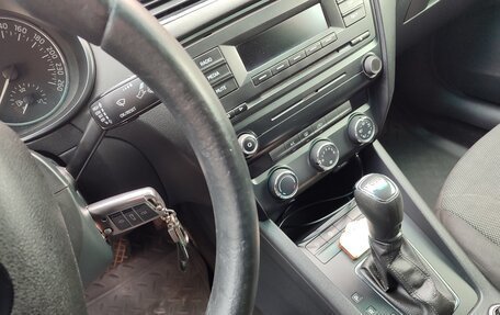 Skoda Octavia, 2013 год, 700 000 рублей, 10 фотография