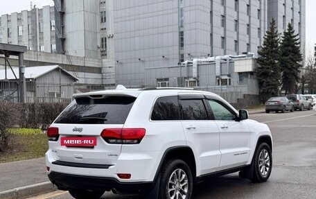Jeep Grand Cherokee, 2016 год, 3 000 000 рублей, 4 фотография