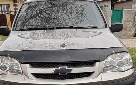 Chevrolet Niva I рестайлинг, 2010 год, 500 000 рублей, 17 фотография