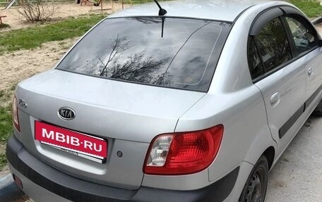KIA Rio II, 2006 год, 500 000 рублей, 24 фотография