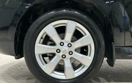 Mitsubishi Outlander III рестайлинг 3, 2012 год, 979 000 рублей, 9 фотография