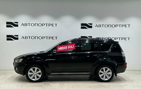 Mitsubishi Outlander III рестайлинг 3, 2012 год, 979 000 рублей, 2 фотография