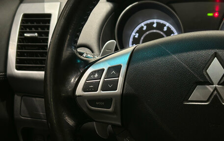 Mitsubishi Outlander III рестайлинг 3, 2012 год, 979 000 рублей, 14 фотография