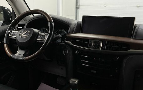 Lexus LX III, 2018 год, 9 000 000 рублей, 11 фотография
