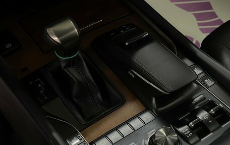 Lexus LX III, 2018 год, 9 000 000 рублей, 18 фотография