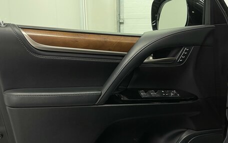 Lexus LX III, 2018 год, 9 000 000 рублей, 19 фотография