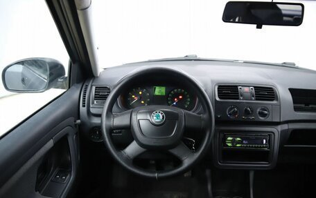 Skoda Fabia II, 2012 год, 530 000 рублей, 13 фотография