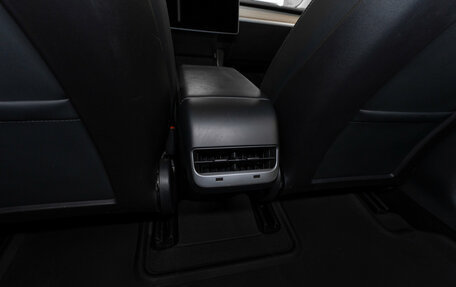 Tesla Model 3 I, 2019 год, 2 150 000 рублей, 13 фотография