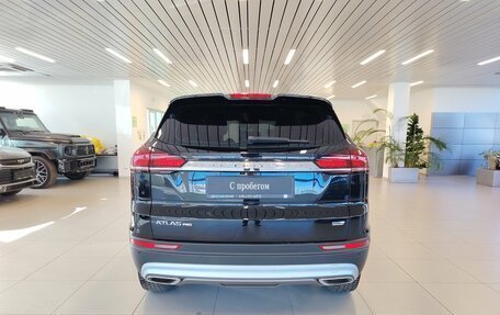 Geely Atlas, 2023 год, 1 950 000 рублей, 4 фотография