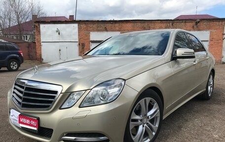 Mercedes-Benz E-Класс, 2010 год, 1 700 000 рублей, 1 фотография