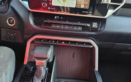 Toyota Tundra, 2022 год, 6 995 000 рублей, 6 фотография