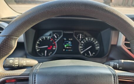 Toyota Tundra, 2022 год, 6 995 000 рублей, 5 фотография