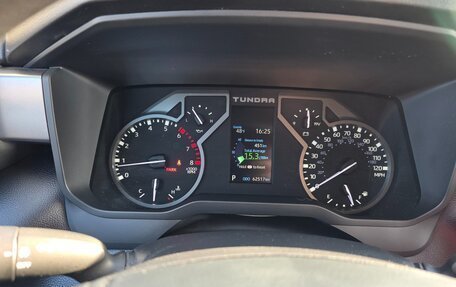 Toyota Tundra, 2022 год, 6 995 000 рублей, 8 фотография