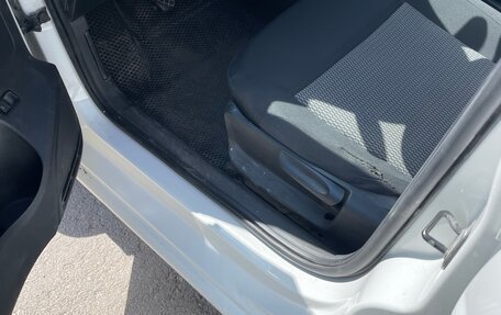 Volkswagen Polo VI (EU Market), 2011 год, 550 000 рублей, 10 фотография