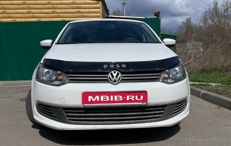 Volkswagen Polo VI (EU Market), 2011 год, 550 000 рублей, 2 фотография