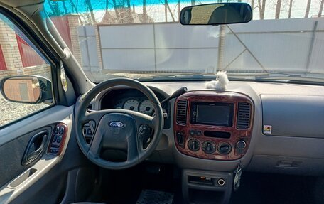 Ford Escape II, 2001 год, 780 000 рублей, 11 фотография
