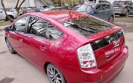 Toyota Prius, 2007 год, 495 000 рублей, 4 фотография