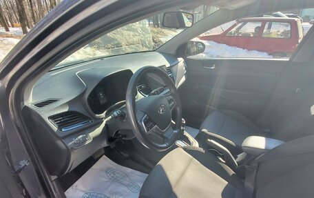 Hyundai Solaris II рестайлинг, 2021 год, 1 690 000 рублей, 12 фотография