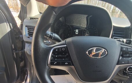 Hyundai Solaris II рестайлинг, 2021 год, 1 690 000 рублей, 13 фотография