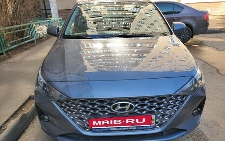 Hyundai Solaris II рестайлинг, 2021 год, 1 690 000 рублей, 29 фотография