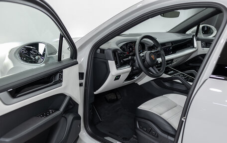 Porsche Cayenne III, 2025 год, 17 490 000 рублей, 7 фотография