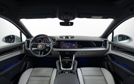 Porsche Cayenne III, 2025 год, 17 490 000 рублей, 27 фотография