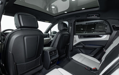 Porsche Cayenne III, 2025 год, 17 490 000 рублей, 25 фотография