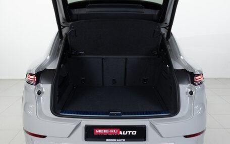 Porsche Cayenne III, 2025 год, 17 490 000 рублей, 28 фотография