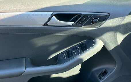 Volkswagen Jetta VI, 2016 год, 1 080 000 рублей, 16 фотография