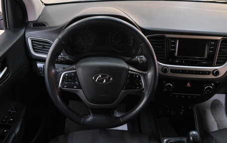 Hyundai Solaris II рестайлинг, 2017 год, 1 099 000 рублей, 12 фотография