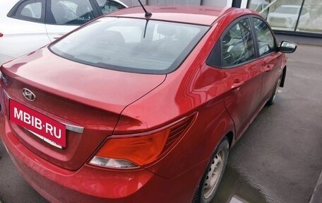 Hyundai Solaris II рестайлинг, 2016 год, 879 000 рублей, 3 фотография