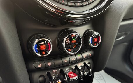 MINI Hatch, 2020 год, 6 690 000 рублей, 29 фотография